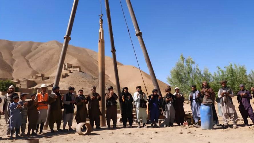 غور کې د اوبو رسولو د درېیو شبکو جوړولو چارې پیل شوې