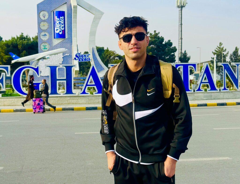 احمدولی هوتک برای کسب کمربند قهرمانی مقابل حریفی از روسیه به میدان می‌رود