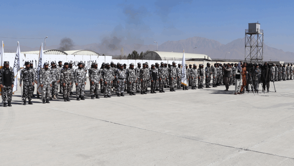 د زندانونو چارو د سمون ادارې اړوند ۱۰۸ تنه نظامي پرسونل له درې میاشتنیو مسلکي زده‌کړو فارغ شول