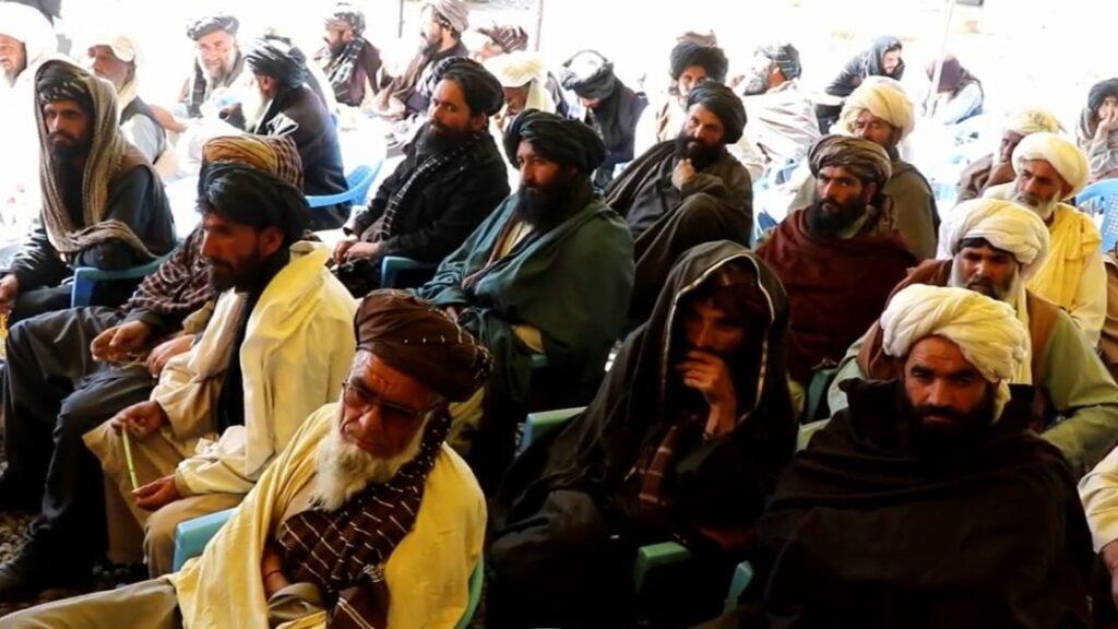 د غزني په اجرستان کې د دوو کورنیو ترمنځ روغه وشوه