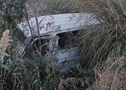 ننګرهار کې د ترافیکي پېښې له امله لسو کسانو ته مرګ‌ژوبله اوښتې