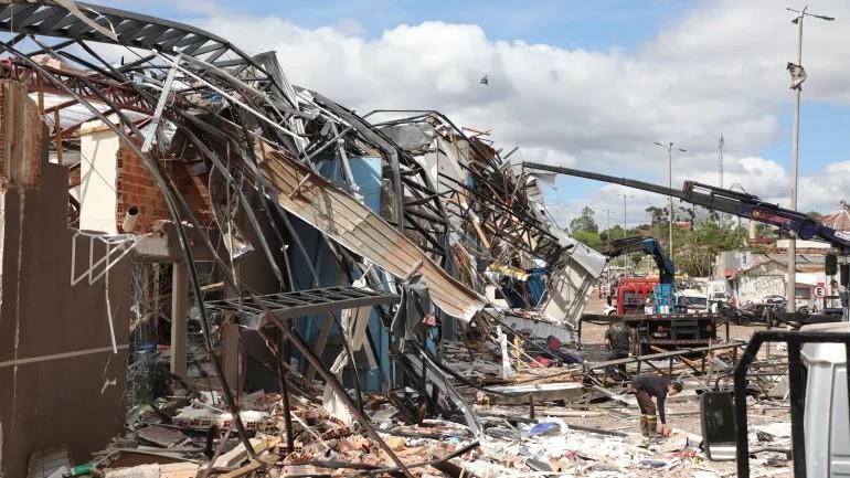 6 killed, 750 injured as powerful storm hits Brazil