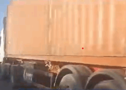 یک محمولۀ مواد ساختمانی بی‌کیفیت به ایران مسترد شد