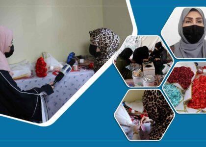 از موره‌بافی تا کارآفرینی؛ دختری که با تلاش‌هایش برای زنان امید آفرید