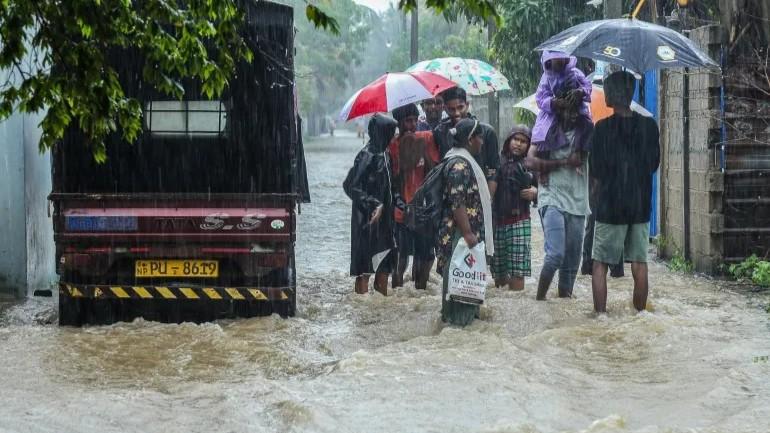 بیش از ۴۰ تن در پی رانش زمین و سیلاب در سریلانکا جان باختند