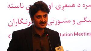 وقار: حکومت دې له رسنیو سره په اقتصادي او اطلاعاتو ته د لاسرسي برخو کې همکاري وکړي