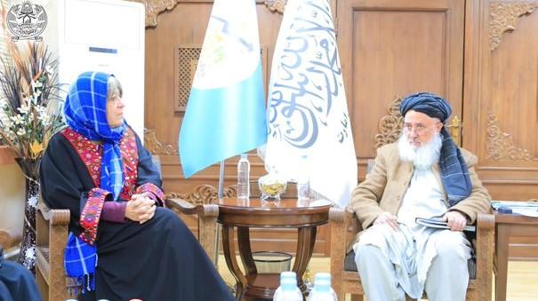 Economy minister, NGO review economic, humanitarian cooperation