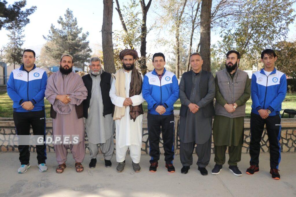 د سنوکر او بیلیارد درې افغان لوبغاړي عمان ته ولاړل