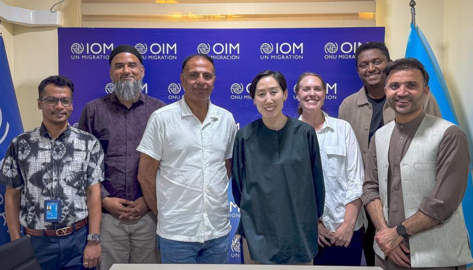 آغاز همکاری آی‌اوام و مؤسسه خیریۀ مسلم برای بازسازی تأسیسات آموزشی و صحی در افغانستان