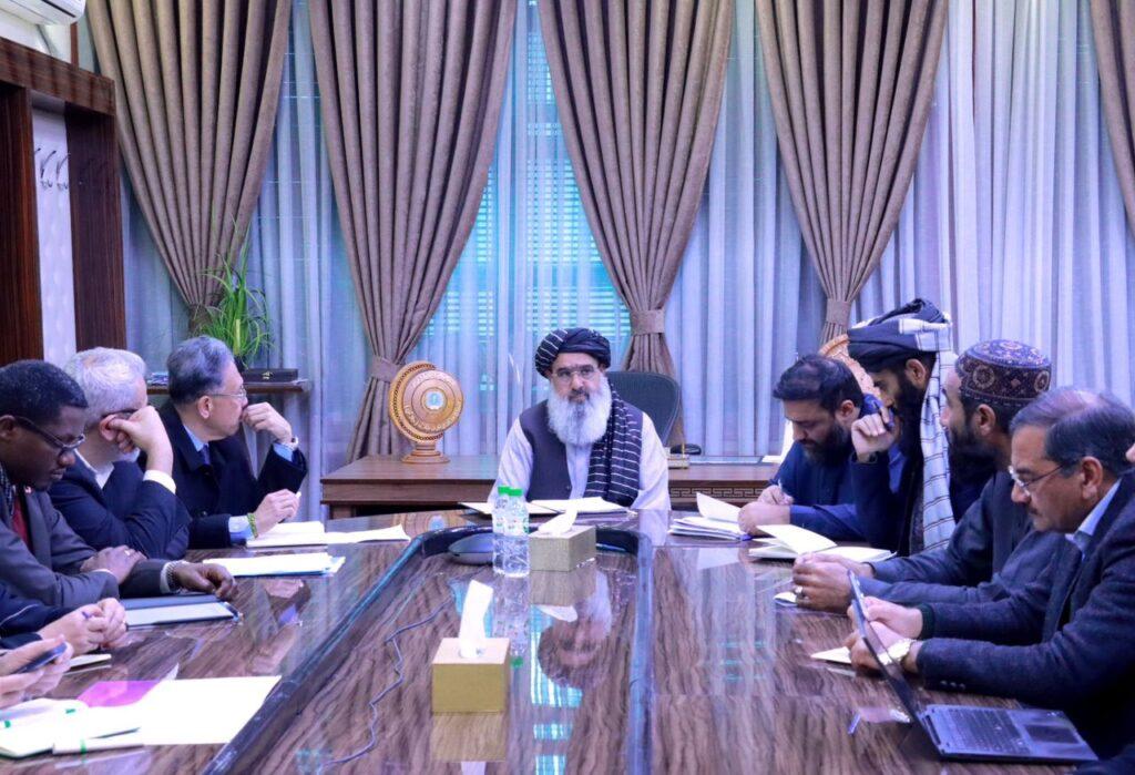 وزیر صحت عامۀ کشور بر شفافیت و مدیریت مؤثر کمک‌های بین‌المللی تأکید کرد