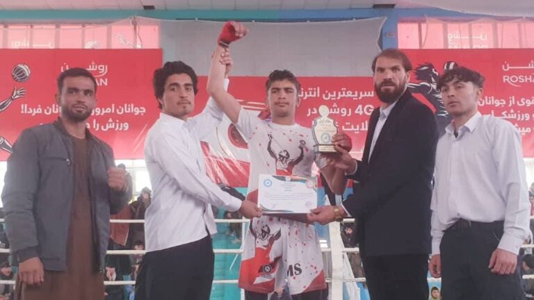 غزني کې د څلورو ولایتونو ورزشکارانو ترمنځ د «نینجا» رزمي ورزشونو سیالۍ ترسره شوې