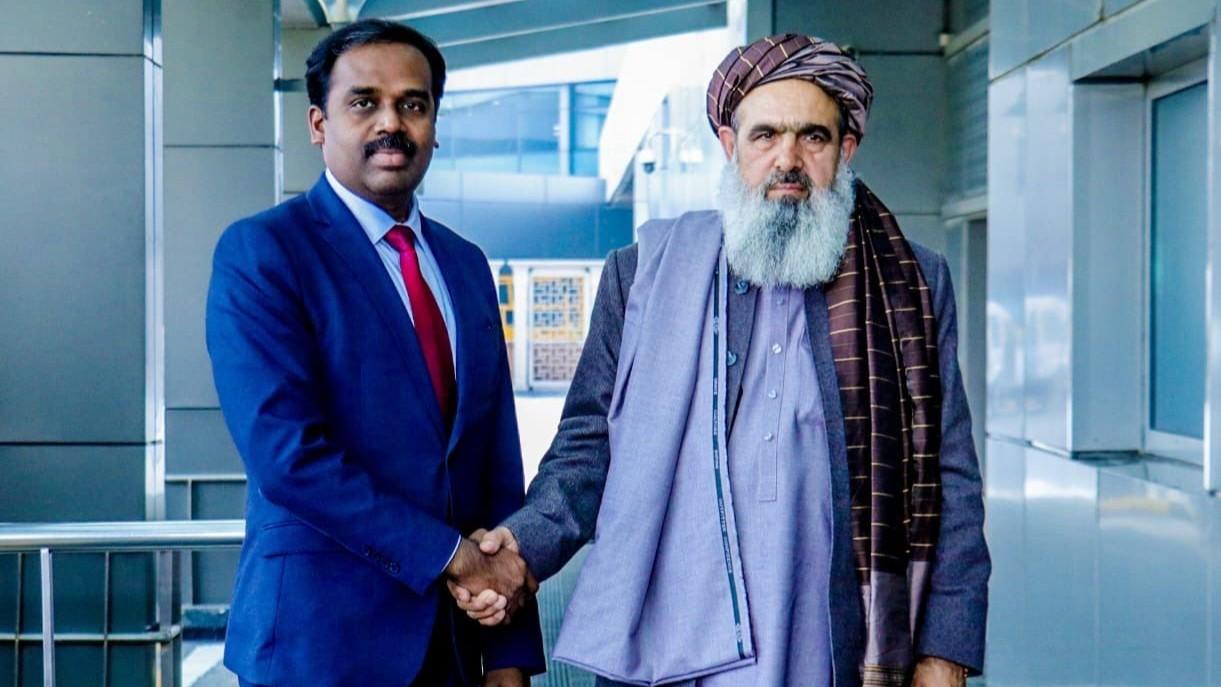 Health minister Jalali-led team travels to India