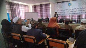 مسؤولین: چهار هزار رضاکار در لوگر خدمات صحی ارایه می‌دهند