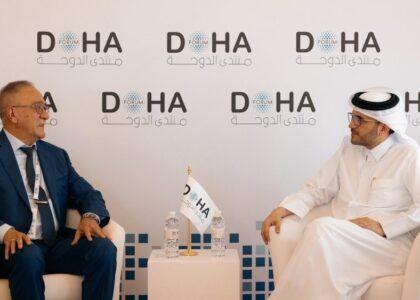 نماینده‌گان قطر و اوزبیکستان در حاشیۀ مجمع دوحه دربارۀ افغانستان گفتگو کردند