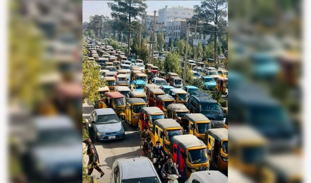 قوماندانی امنیه: محدودیت بر تردد ریکشاها در مسیرهای مرکزی شهر هرات عملی می‌شود