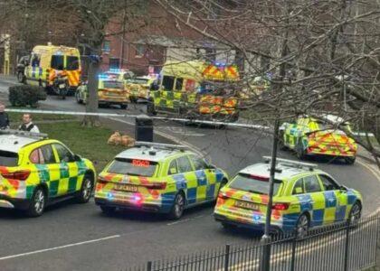 د انګلیستان په یوه روغتون کې پر پنځو کسانو له برید وروسته یو افغان نیول شوی