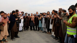 د کابل په کمپنۍ کې د ۶۰ میلیون افغانیو په لګښت یو پل جوړ شو