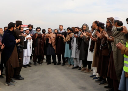 د کابل په کمپنۍ کې د ۶۰ میلیون افغانیو په لګښت یو پل جوړ شو