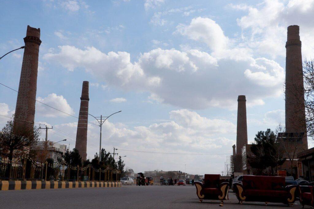 بازگشایی سرک مناره‌های هرات پس از بیش از یک دهه مسدود بودن