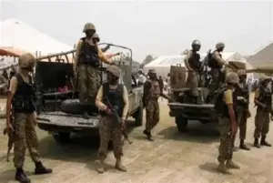 Gunmen attack police station, 2 banks in Balochistan