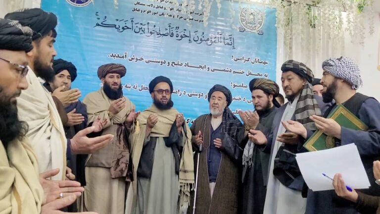 دشمنی هفت‌ساله میان دو خانواده در سمنگان پایان یافت