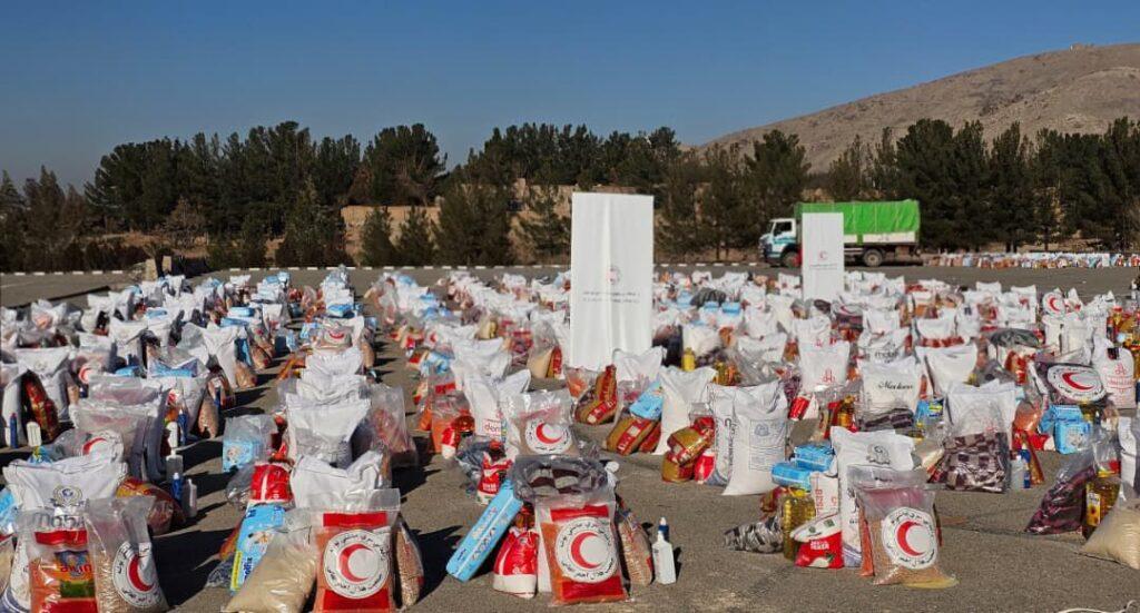 مساعدت به دو هزار خانوادهٔ نیازمند در نیمروز و جوزجان