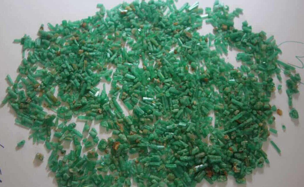 د پنجشېر څه باندې ۳۸۰۰ قيراطه زمرد وپلورل شول