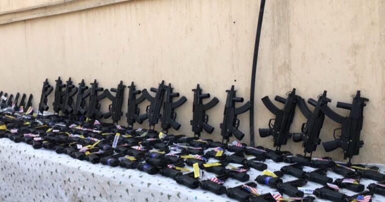 کشف و ضبط ٥٢٥ میل سلاح واردشده از پاکستان در تورخم 