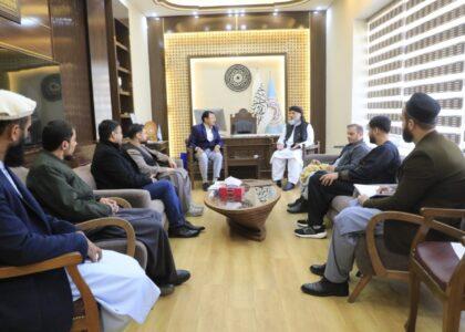 Indian businessman keen to open gemstone showroom in Afghanistan