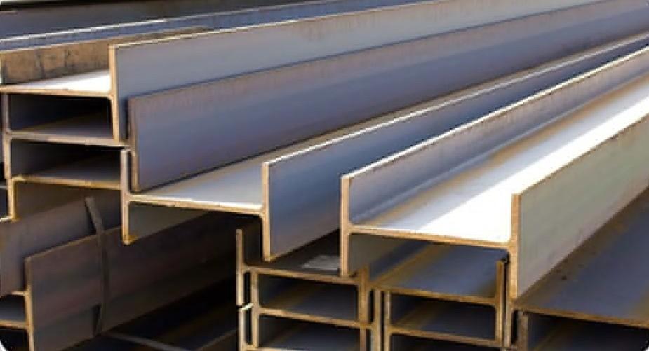 د فراه له بندره ۴۲ ټنه بې‌کیفیته ودانیز توکي بېرته ګرځول شوي