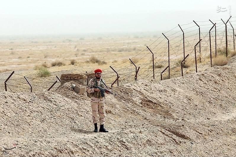 پولیس سرحدی ایران: ۷۰۰ افغان گیرمانده در مرز نجات داده شدند