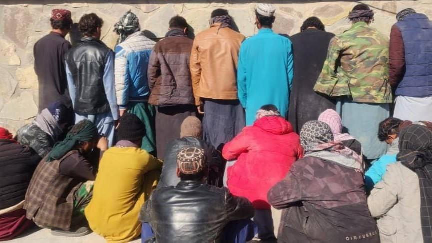 Over 1,750 detained while crossing Herat border illegally