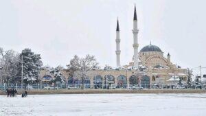 د جوزجان امنيه قومانداني: شبرغان کې څلور وسله‌وال غله له پولیسو سره نښته کې وژل شوي