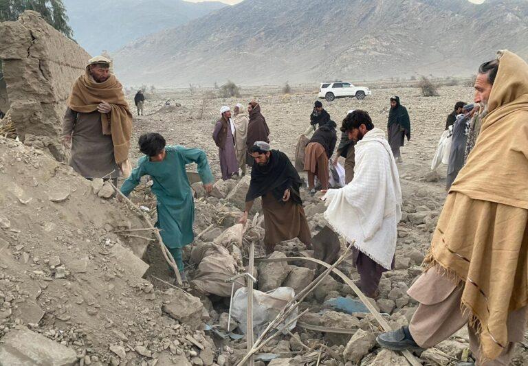 ننګرهار کې د پاکستان د وړمې شپې برید؛ پنځه کسان لا هم نادرکه دي
