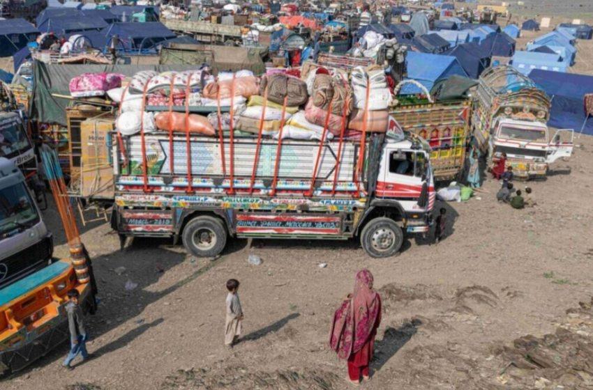 Pakistan orders closure of Afghan refugee camp in Sawabi