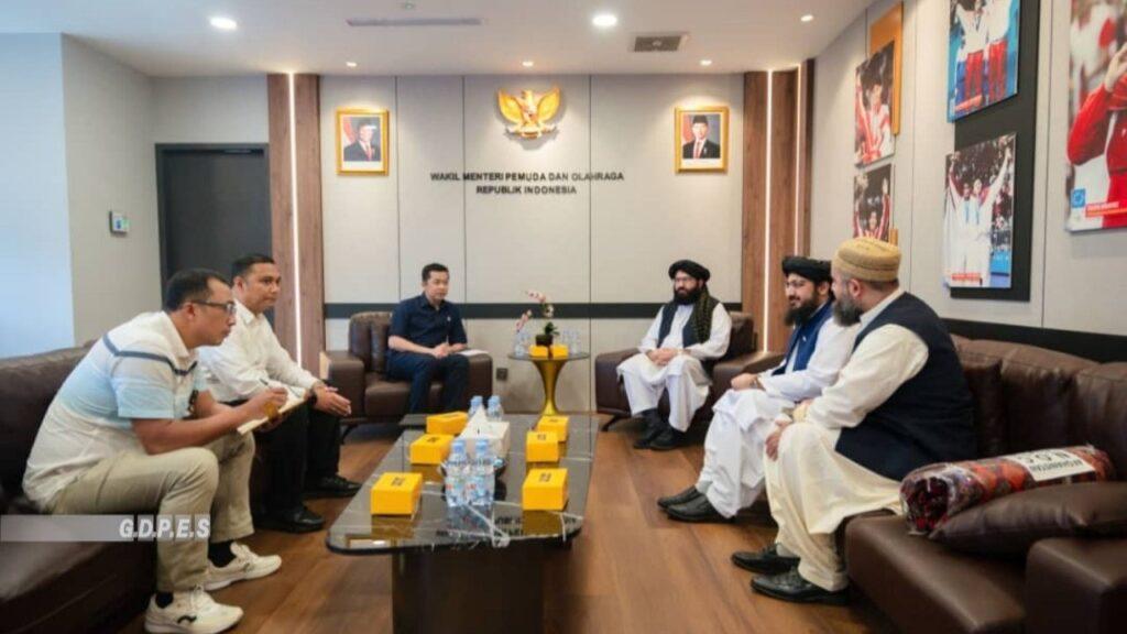 رئیس ادارۀ ورزش افغانستان با معاون وزیر ورزش اندونیزیا دربارۀ توسعه روابط ورزشی گفت‌وگو کرد