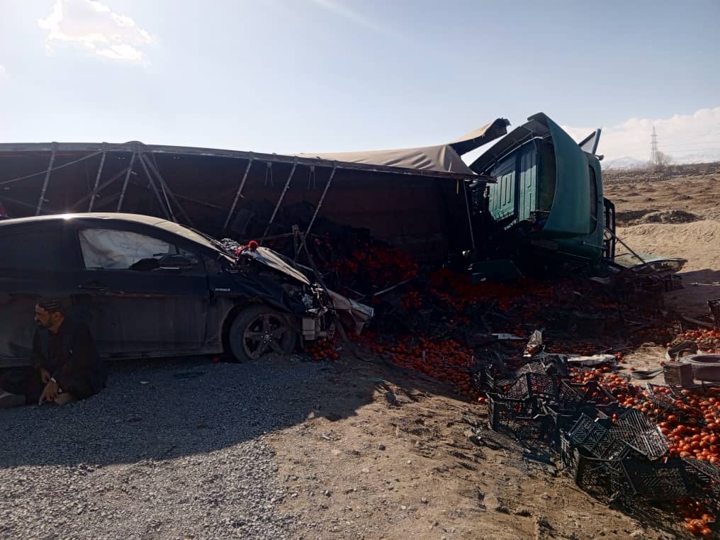 غزني کې د ترافیکي پېښې له امله پنځو کسانو ژوند له لاسه ورکړی