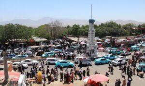 د کابل د قره‌باغ ولسوالۍ بازار یو شمېر هټۍوال: د هټیو لوړې شوې کرایې دې بېرته راکمې شي