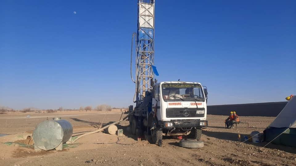 غزني کې د اوبو رسونې دوو شبکو جوړولو چارې پیل شوې