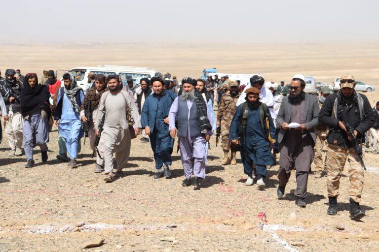 غزني کې راستنو شویو کډوالو ته د دویم نمبر ښارګوټي د ځمکو د وېش لړۍ پیل شوه