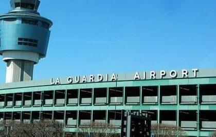 د الوتکې او موټر ټکر؛ د لاګاردیا هوايي ډګر الوتنې وځنډول شوې