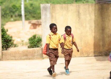 یونسکو: په نړۍ کې له زده‌کړو د محرومو ماشومانو شمېر ۲۷۳ میلیونو ته رسېدلی