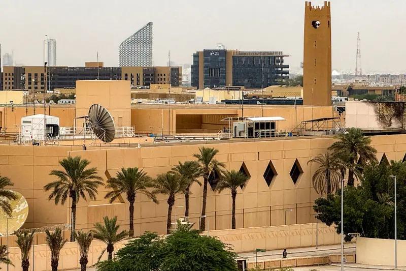 US orders non-essential embassy staff to leave Riyadh