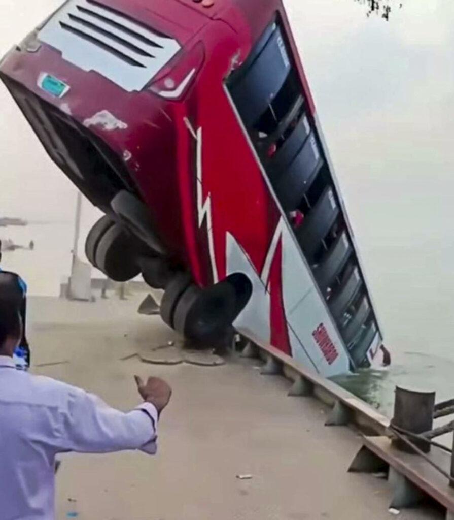 23 killed as bus falls into river in Bangladesh
