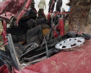 ننګرهار کې د ترافیکي پېښې له امله پنځو کسانو ته مرګ‌ژوبله اوښتې