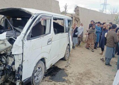 رویداد ترافیکی در لوگر؛ یک تن جان باخت و ۱۵ تن دیگر زخمی شدند