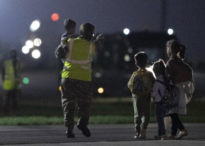 د افغانستان د شنونکو شبکه: په بریتانیا کې له ‌دایمي اقامت پرته افغانان له ناامنۍ سره مخ دي