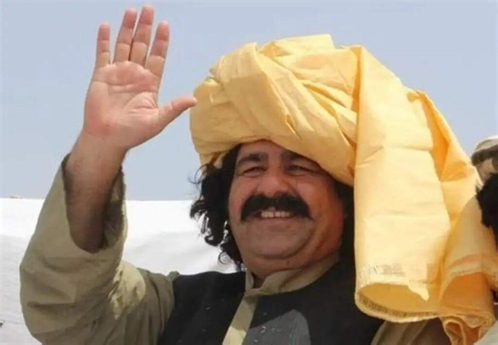 سازمان عفو بین‌الملل: علی وزیر با اتهامات «ساختگی» در بازداشت نگه داشته شده است