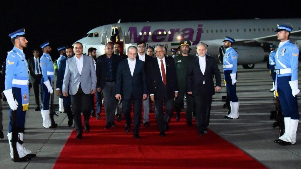 Araghchi to return to Islamabad after Oman visit