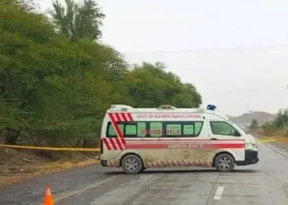 2 Afghan nationals killed, 18 injured in Balochistan traffic accident